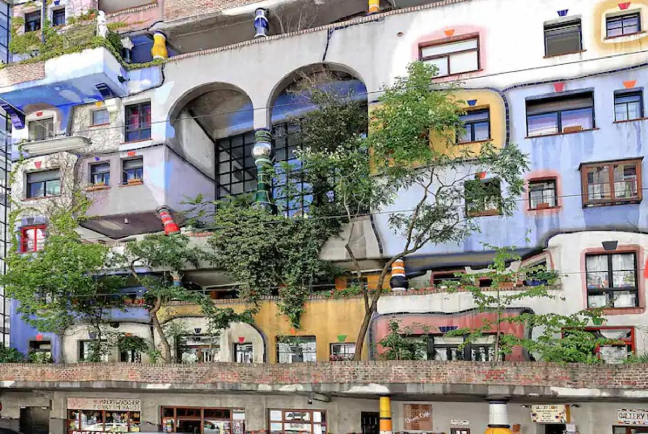 Ruhiges Dachgeschoss Cityapartment Im Zentrum Wiens Buitenkant foto